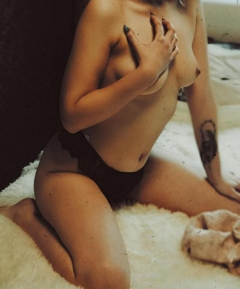 Анкета проститутки Ирина - Фото 1, Избербаш, 20 лет, №10143
